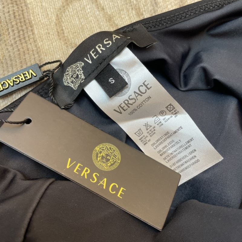 VERSACE